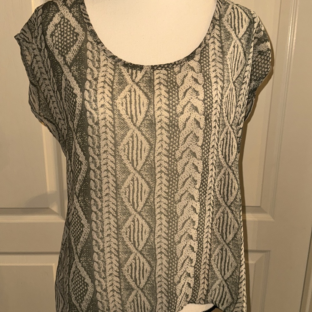 Sleeveless Blouse - Size Large
